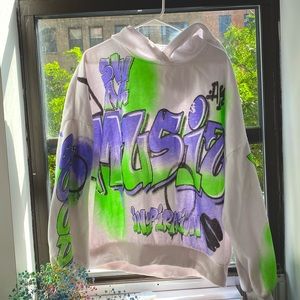 Brandy Melville graffiti sweatshirt